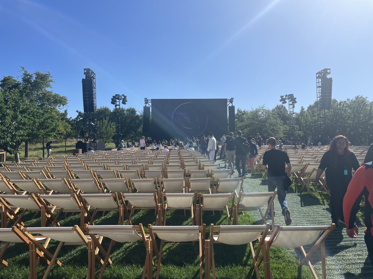 Jetson Creative tweet media