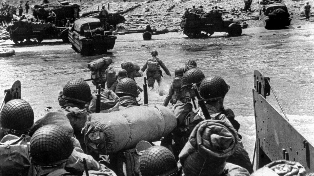 6 June, 1944. Allied troops landed on the shores of #Normandy, marking the beginning of the liberation of Western Europe. We remember and honour those who bravely fought and gave their lives for our freedom. May we never take that freedom for granted.

#DDay #LestWeForget
