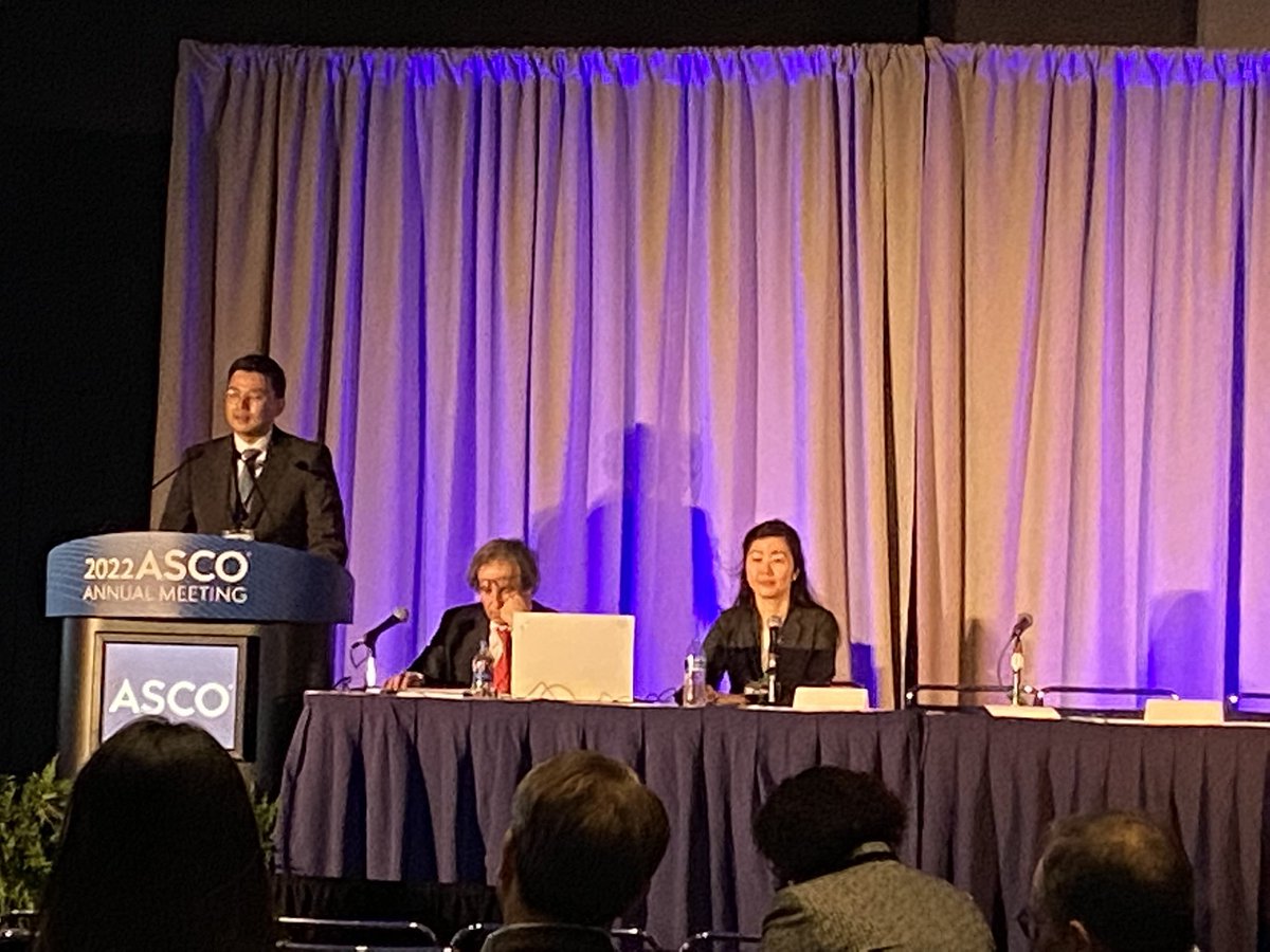 CNS oral session, moderated by @MichelleMKimMD and Roger Stupp, is ongoing with most impactful research in the field of CNS #ASCO22 @JYangMDPhD from @MSKCancerCenter is presenting results of a phase II randomized trial comparing proton CSI and photon IFRT in patients with LMD