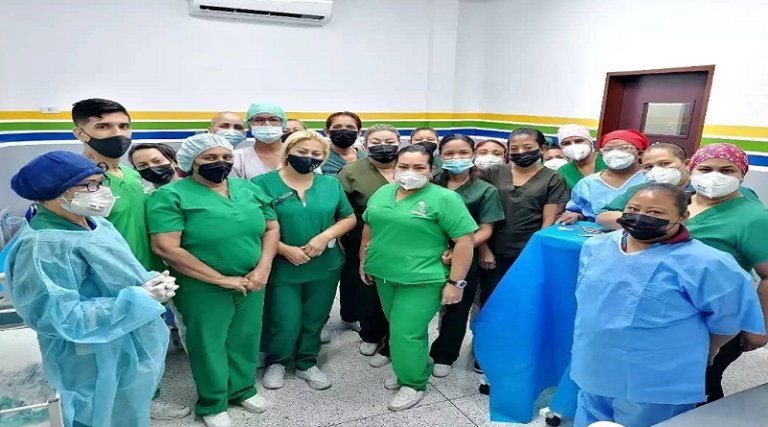 #NotiSalud 🗞 Capacitan sobre técnicas quirúrgicas a enfermeras en Falcón

Lea + aquí: bit.ly/3aumUgM

#JuntosPorCadaLatido 
#SistemaIngresoUniversitario 
<a href="/NicolasMaduro/">Nicolás Maduro</a>