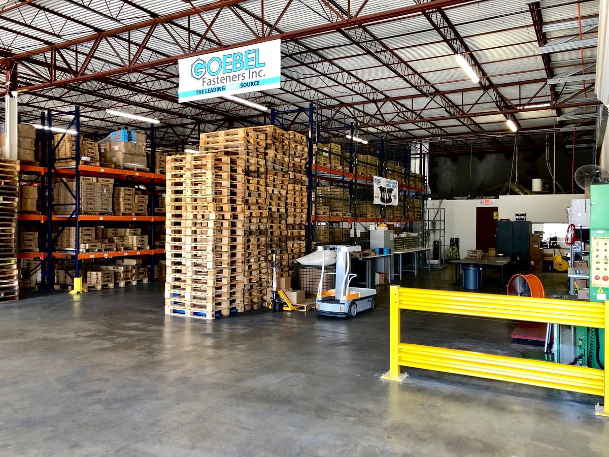 GoebelFasteners's tweet photo. A glimpse into our Houston, TX #warehouse on this #Monday morning! We are ready to start the day and process our customer orders!
#buildingstrongconnections #fasteners #blindrivets #rivnuts #tooling #manufacturer #texas #qualitythefirsttime #theleadingrivetsource https://t.co/UDYI8CL0Pg