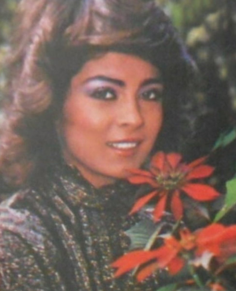 Mzikodavitulia2's tweet photo. @victoriaruffo31 ❤❤❤❤❤ https://t.co/t5SyiQ8558