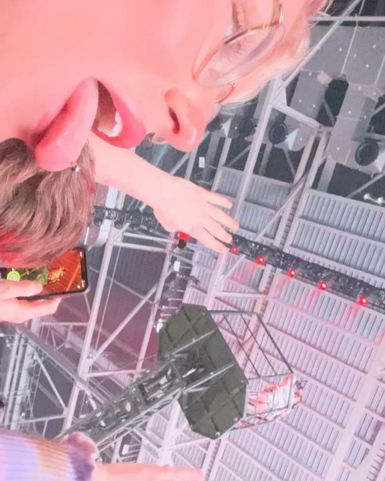 bought this outfit 3 years ago to wear when i would go to a @billieeilish concert well last night i could<a href="/tag/lanadelrey"class="tags"><span>#lanadelrey</span></a>