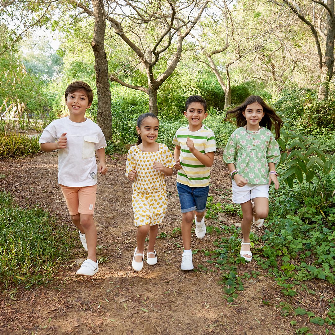 CentrepointME's tweet photo. Summer adventures need the comfiest outfits popping with the brightest colors💛😍 Find them in store & online https://t.co/FVtsYPegAI
#Summer2022 #SummerSeason #MadeForSummer #MadeForLife #Centrepoint #CentrepointME https://t.co/Eizr9Sepqu