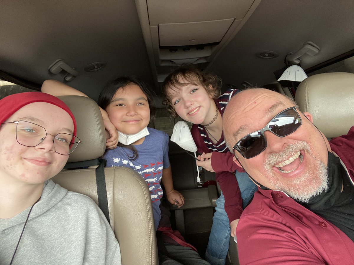 Bob Dylan in Eugene last night was transcendent. One of his best shows I’ve ever seen. Im so glad my daughters could see an artist in his prime. What other artist has had this many primes in their career? <a href="/bobdylan/">Bob Dylan</a> <a href="/bobdylancenter/">Bob Dylan Center</a> #BobDylan