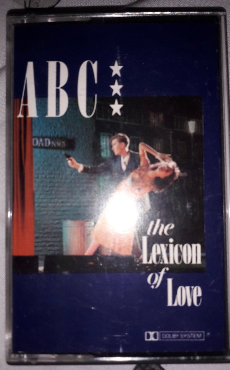 Two great albums from 1982.
But which do you prefer?
Please retweet for Rio or like for The Lexicon Of Love. 
<a href="/duranduran/">Duran Duran</a> <a href="/ABCFRY/">Martin Fry</a> 
#80s #80smusic