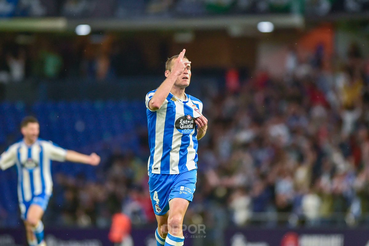 RCDeportivo's tweet image. EN 1ª, 2ª OU 3ª: O NOSO C4PIT4N, SEMPRE 🔥 #ONFIRECODÉPOR 💙