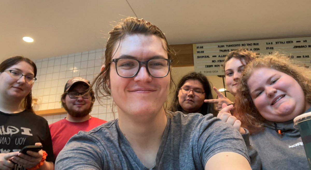 iTzMylee's tweet photo. I made some of the greatest memories at #dreamhackdallas. Meeting some of my oldest friends for the first time in person was amazing. I miss you all already. I can’t wait to see you again next year!!! https://t.co/iKPOPqHl39
