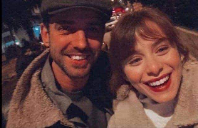 "وشخص ترميله عيوبك ف يقولك ي جميل"🤎