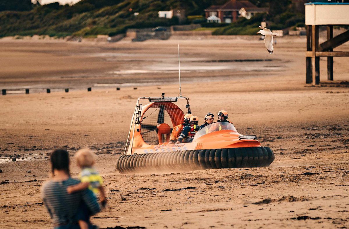 BARB_OPS's tweet image. As #VolunteersWeek2022 draws to a close I just wanted to say how #proud I am of our #volunteers at @barbhovercraft everyday of the year, but especially celebrating their efforts this week! 

📸 @PaulAstonPhotos