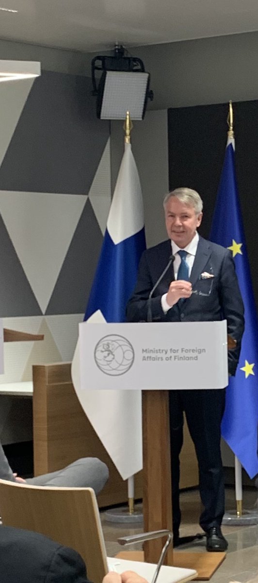 Afternoon meeting with the Finnish Foreign Minister Pekka Haavisto  at Finnish Foreign Ministry facilities at Katajanokka, Helsinki.  The Finnish NATO membership application featured prominently in our discussions.  #honoraryconsuls🇫🇮🇨🇦🇺🇸