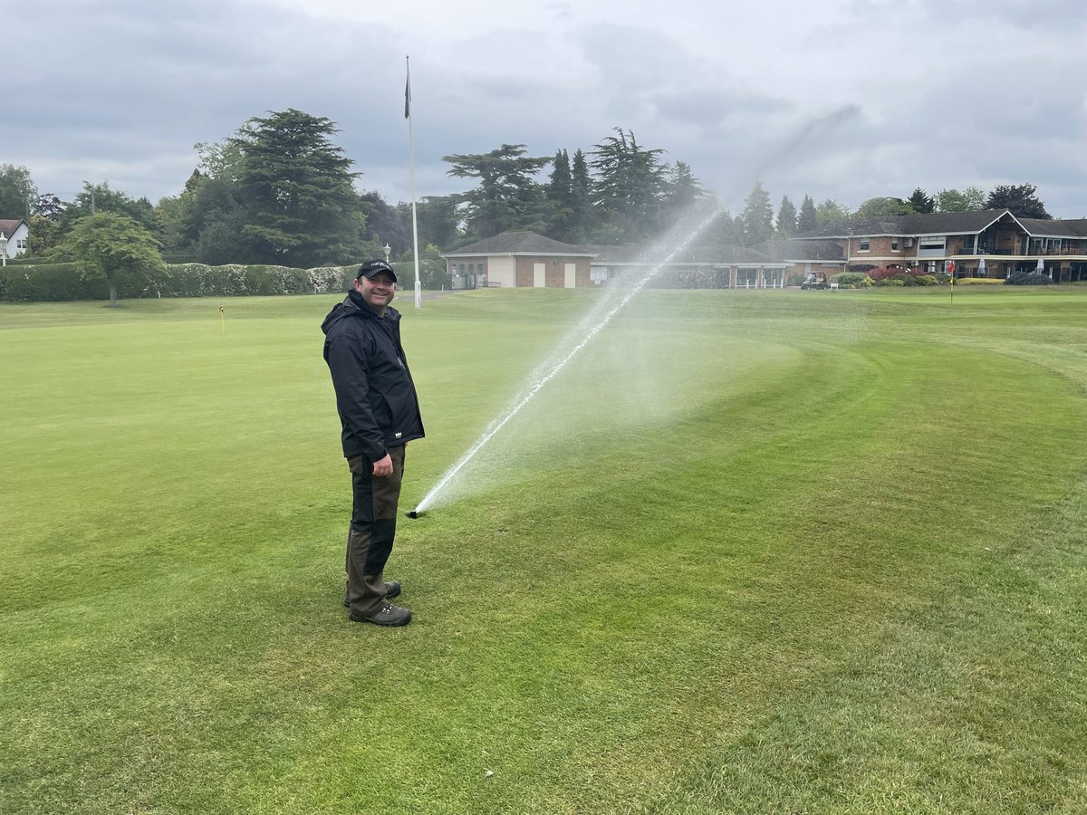 shaundanderson's tweet photo. Popped into @CoptHeathGC today to see @ThomasFlavelle. Course is already looking great and big plans ahead. Great to see the Rain Bird IC System as well, still working great 10+ years on from install by @MJAbbottLtd. #TimelessCompatibility #efficiency #RBIC https://t.co/IJurwd5tIS