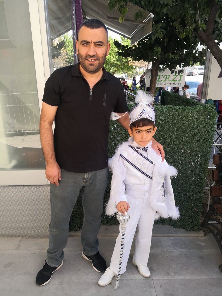 Tüm eş dost ve akrabalarimi oglumuzun sünnetine bekleriz inşallah 🙏