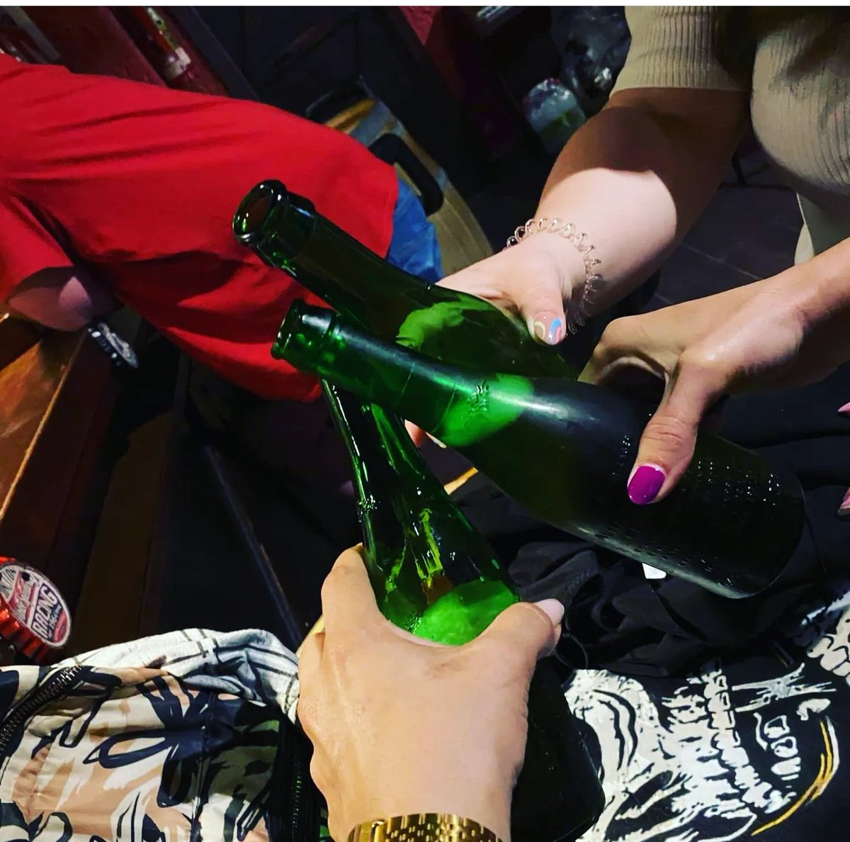 crucecaminosbar's tweet photo. 🤘Los lunes pueden molar mucho 🎶 Te esperamos desde las 20h 🍻
#bar #barvillalba #rock #villalba #colladovillalba #barrock #beer #cerveza #cervezas #sierrademadrid #birra #friend #Friends #plan #planes #ocio #ocioMadrid #planesmadrid https://t.co/glyQjnvR4S