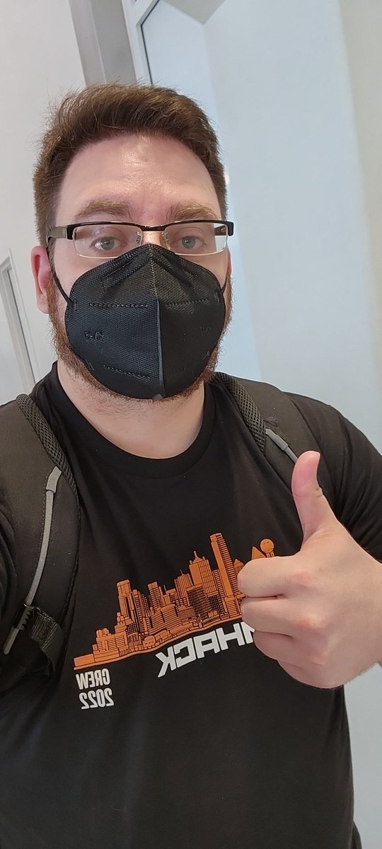 BearOfTwitch's tweet photo. #DHDAL22 has come to an end, time to fly home to my fiancée and the fur babies 

!lurk "thank you chat" - @IslandStyle_  probably https://t.co/KZbOWOyY6i