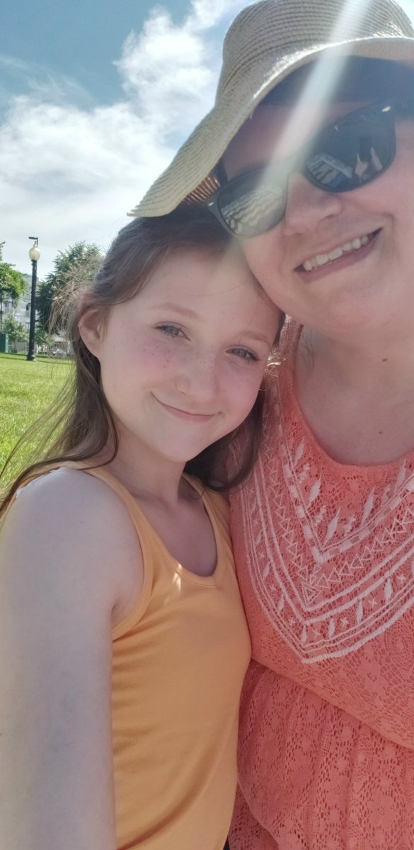 FranFitzner's tweet image. This past weekend my daughter and I participated in #WearOrange to honor the aunt she never got to meet and the many others lost to gun violence #MomsdemandAction stasia.org