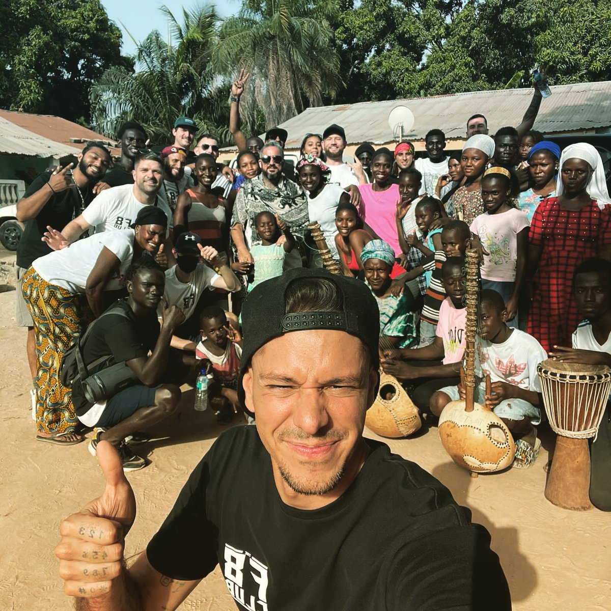 SoulLabsUK's tweet photo. The F8 Club and @FunkyMatas are in #thegambia building a school and supporting the local community.

#charity #givingback #nft #nftcommitments #gambia https://t.co/fYCGsd0E3l