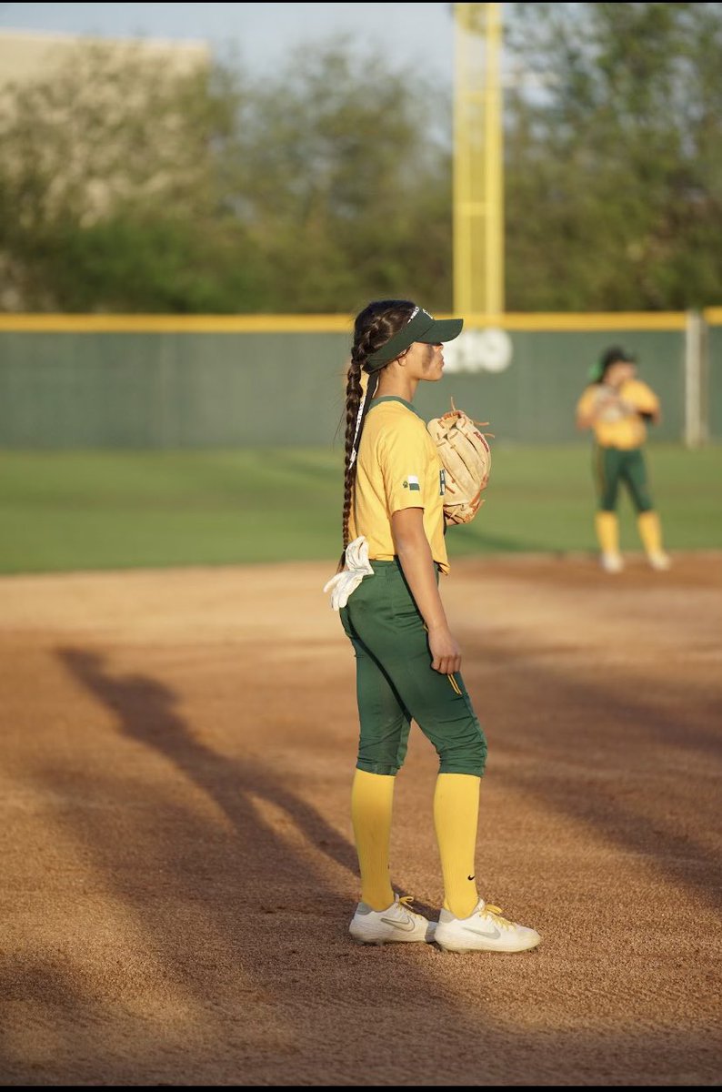 Sydnie Rios is the 29-6A Newcomer of the Year! So proud of you, kid! You earned it!! <a href="/sydnierioss/">sydnie</a>