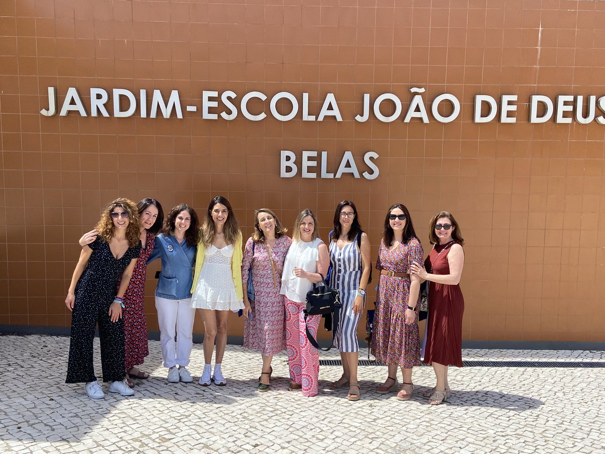 AlhadraEras_sup's tweet photo. Continuamos nuestra ruta con la visita a la Escola de João de Deus de Belas, una escuela innovadora con variedad de materiales y recursos. @IAlhadra @sepiegob @EducaAnd @FPAndaluza #ErasmusPlus https://t.co/s47dAkYw9B