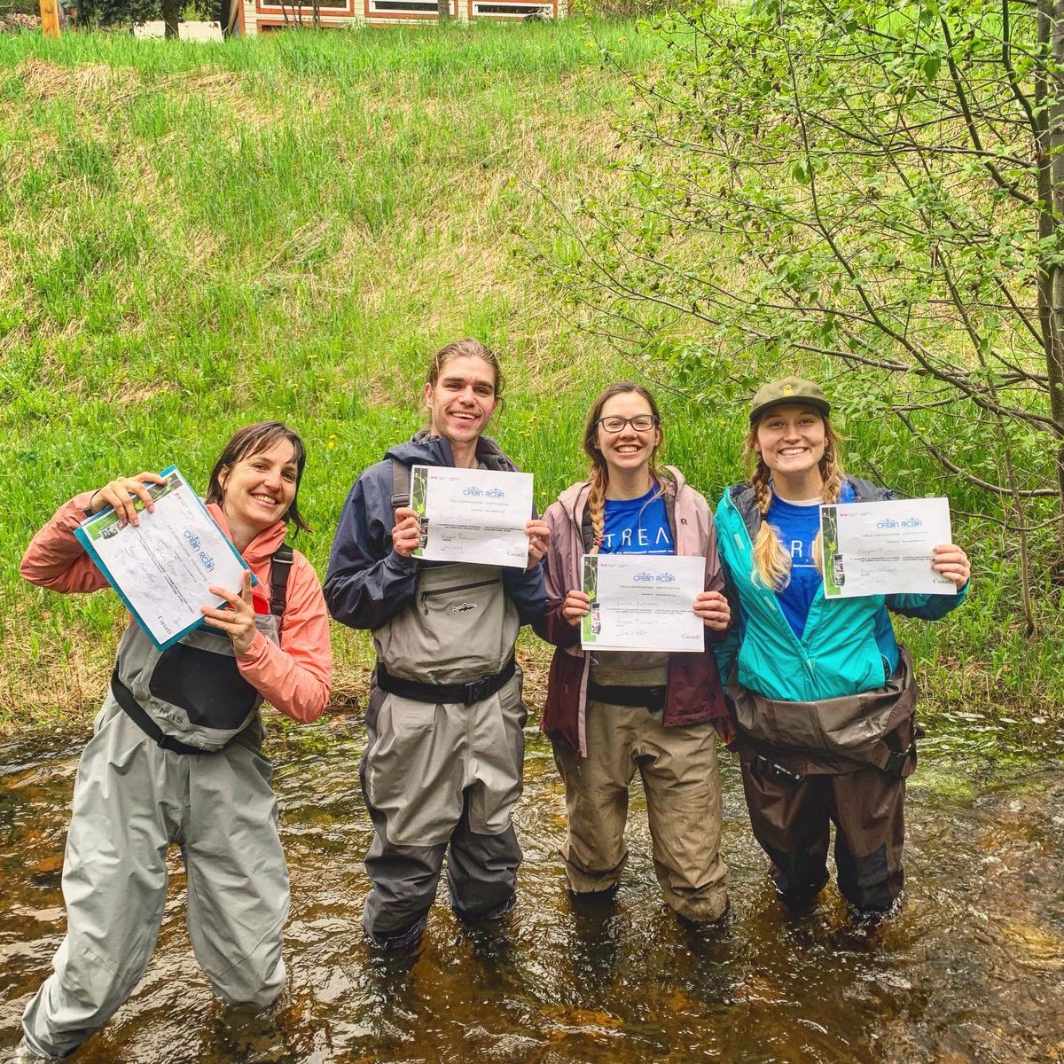 ElkRiverBC's tweet photo. Our employees and volunteers are all trained up and ready to do some water monitoring! Thanks @LivingLakesCA for training us, and @HealthyWatersBC for funding our CBWM program!
#science #benthics #bugs #kootenays #fernie #eastkootenays #water #rivers #aquaticbiology https://t.co/UGNoWFhqt6