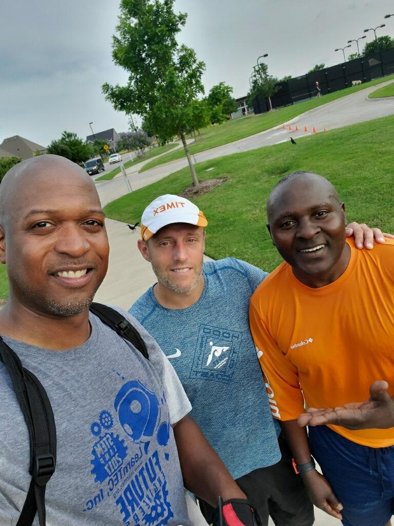 Gideon2F's tweet image. After 4miles of jogging around Prosper, Dallas. These guys are simply awesome.
