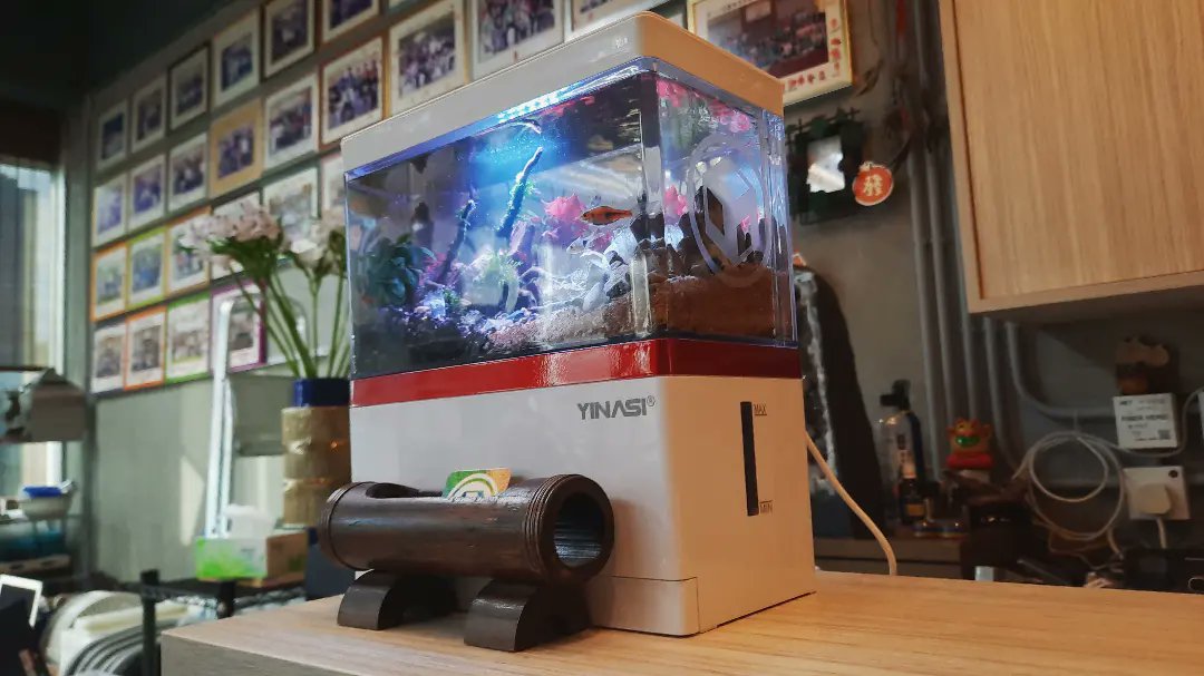 ShrimpMetaverse's tweet photo. Energy Mini fishtank 
by Reiki Center（Set $800）

規格及套裝: 
*Size 22 x 11.5 x 25 cm
*USB *內置過濾/時間制
*專用吸水器
*專用清潔棉
*清潔用水草夾

#aquarium #水族造景 #迷你水族 #微景觀 #迷你世界 #療癒生活 #水晶 #水種植物 #水草 #造景 #生態 #hkg #迷你景水族設計 #精品造景 https://t.co/wmpjK976LK