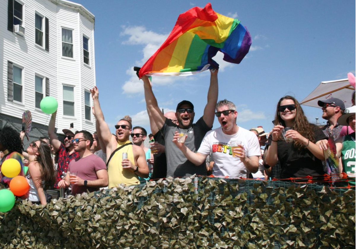DotNews's tweet photo. Dorchester celebrated the return of its annual parade on Sunday and welcomed a new tradition, Dorchfest, in a party-packed weekend https://t.co/eALw4PwcZk https://t.co/DRojDGy7rf