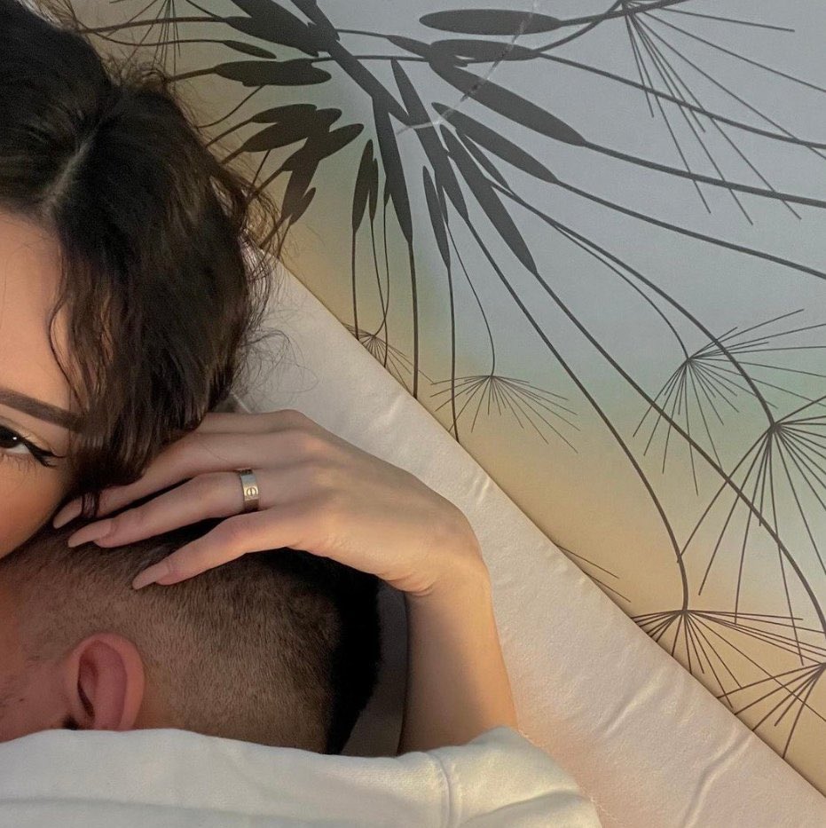 Love Couples (@lovingcoupless) on Twitter photo 