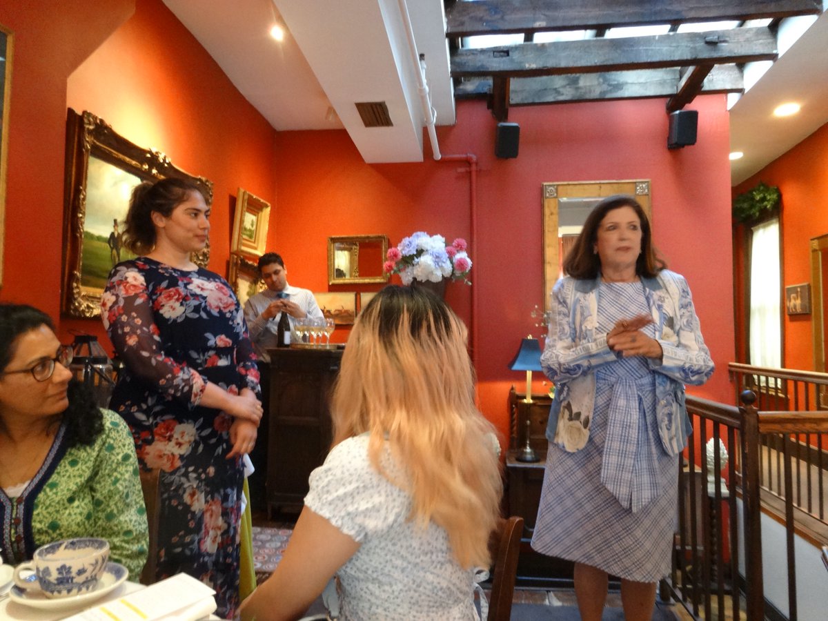 SmithClubNYC's tweet photo. The SCCNYC hosted the 2022 Annual Spring Tea. The High Tea at Kings' Carriage House was a cozy occasion to connect with old friends and new, and to honor Alums who have hosted events in the past. Their generosity and volunteerism is what has shaped the Club of today. https://t.co/6m3LPe5pf1