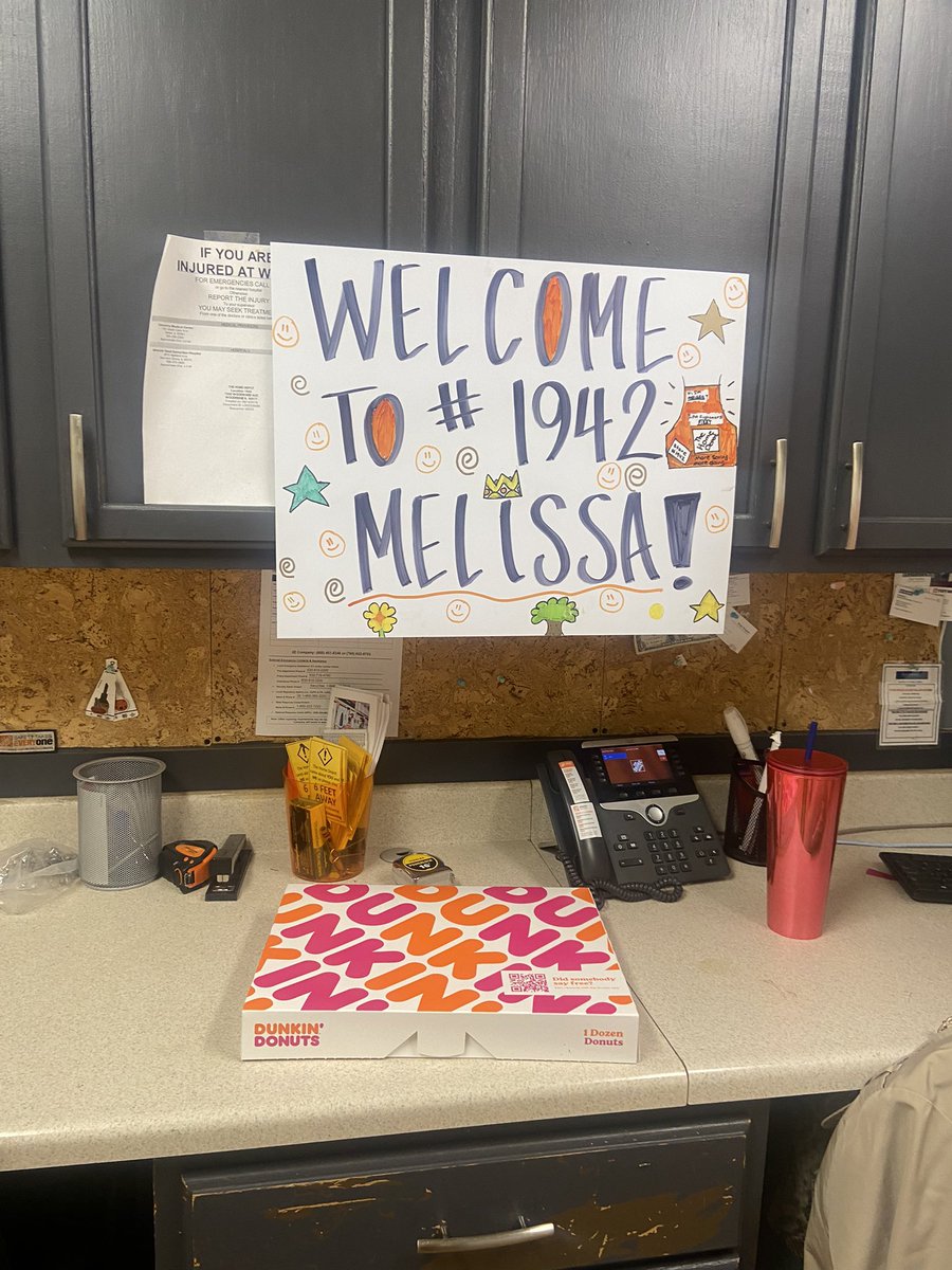 mellietHD's tweet photo. So happy to be here at 1942!  Made me feel so welcome!!! Building relationships and getting to know my new team!  And someone from my old team just can’t stay away 😂 @Fpanico25 @jgirv257 @aldakonda https://t.co/kg3tBh5rfY