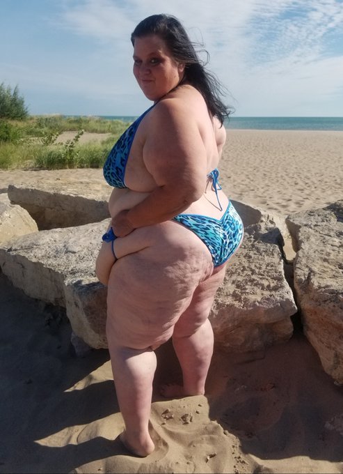 #FatGirlSummer #BikiniBod Life your life happy at any size!  Don't let anyone stop you from being you