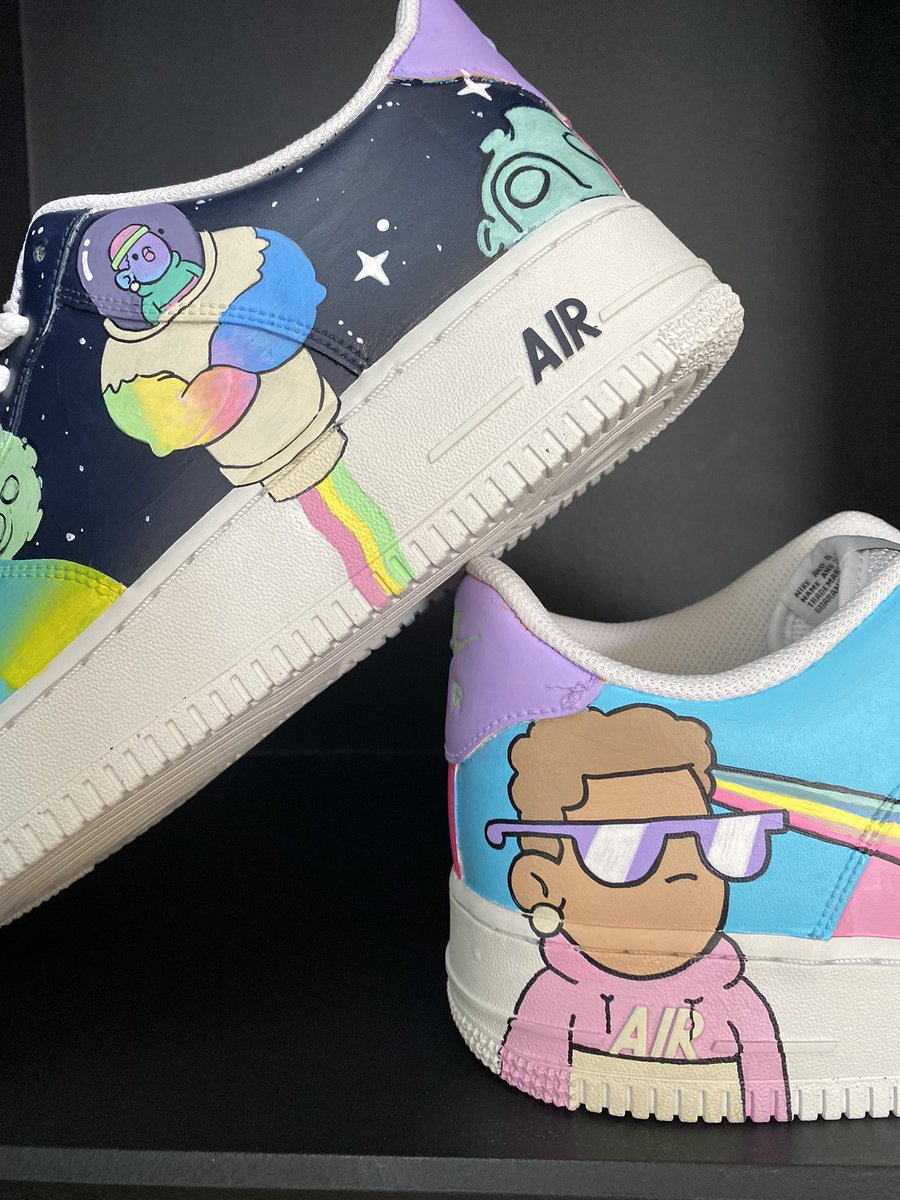 Sonz1_'s tweet photo. @Cherryd_1 & I had fun creating these @doodles shoes for @tinooo27 .
#Doodles #Wearetgedoodles #spacedoodles #Sonz1 -#cherryd https://t.co/awPmZdXGpR