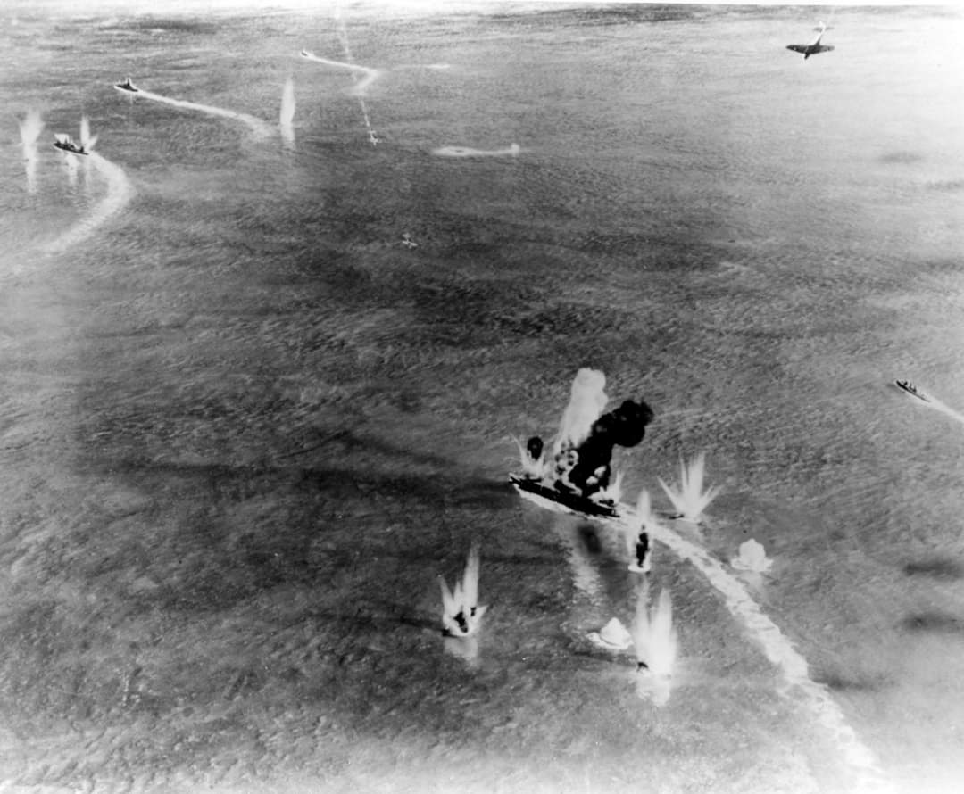 USSKIDD_DD661's tweet photo. In the midst of the 80th anniversary of the #BattleOfMidway (6/04-07/1942) &amp; the 78th anniversary of the #InvasionOfNormandy (6/06/1944). Both pivotal events in #WWII. Remember all of the young men lost in these actions.

#NeverForgotten #UltimateSacriface #HonorAndRemember https://t.co/DexzPEIaf4