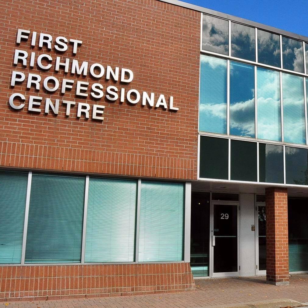 FirstRichmondPC's tweet photo. Need a Professional Place to meet clients?

We offer:
-Meeting rooms
-BoardRooms,
-Telephone Line,
-Wifi
 and much more... 
.
.
.

for more information;
Contact us at (905)886-3002.

Location: 70 East Beaver Creek, Unit 29-30-31

Richmond hill. https://t.co/LlVuzeKqOg