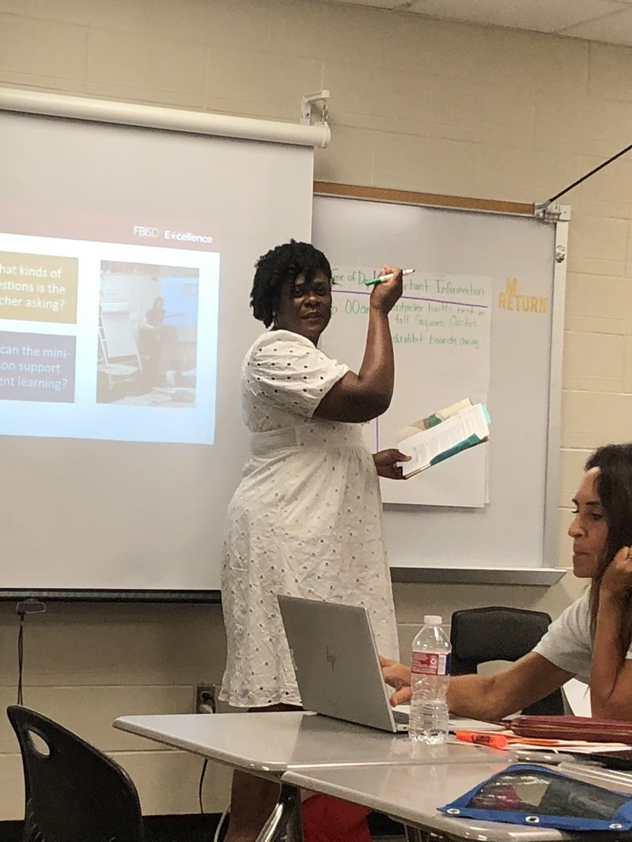 Modeling a mini lesson on how readers determine what is important when reading informational text.
#fbisdlearns