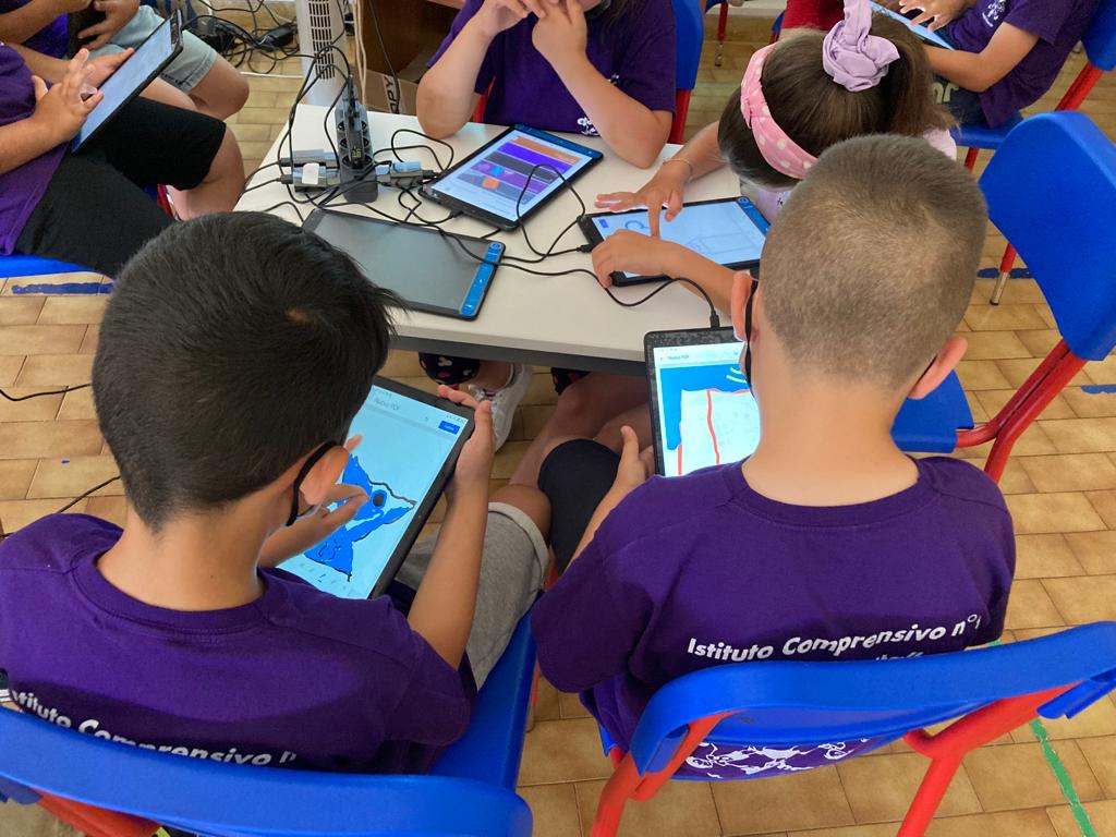 FoisAnna's tweet photo. @InnovaMentiKids ancora immagini della 2B IC Porcu Satta Quartu Sant'Elena https://t.co/ASTWQmokX9