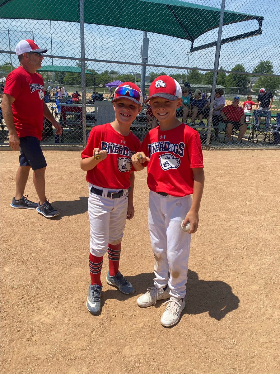 kickin24's tweet photo. Pretty good weekend of baseball. Colts team didn’t come out with hardware but battled great at times and did well.
Colby’s 8u Dogs went 5-0 to win the championship. Then he got to go join his teammates from last year and pitch the championship game in 9u. #keepworkingboys https://t.co/fownNHnzo4