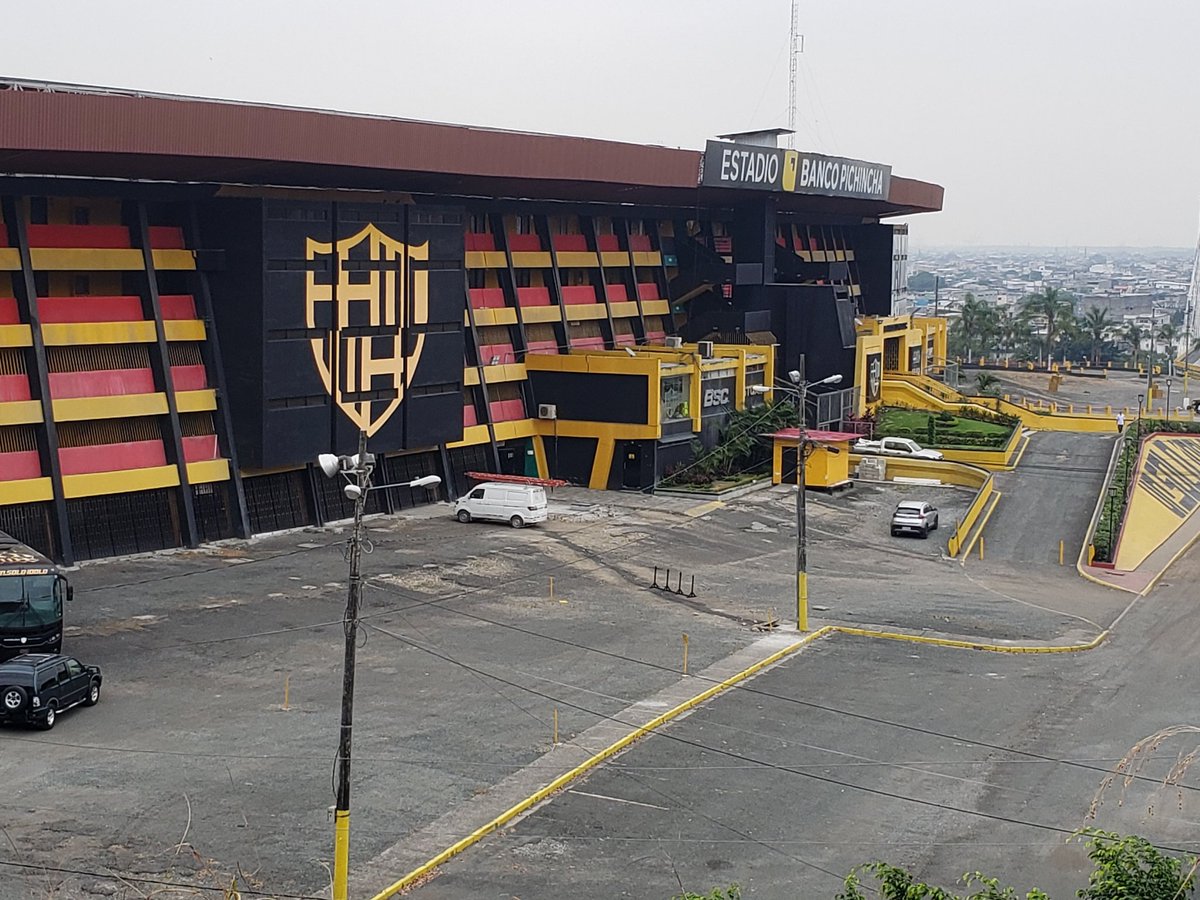 Diario_Super's tweet image. Para los socios de #BarcelonaSC, el álbum es gratuito. Puede acercarse al estadio para retirarlo. En cada partido como locales en la etapa 2, en la BarceStore habrá un espacio de intercambio de cromos para los aficionados.