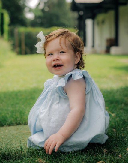 PHarry_Meghan's tweet photo. Here's an adorable photo of Lilibet,  on her 1st birthday on Saturday at Frogmore Cottage on the Windsor Castle estate. https://t.co/8gsuvYi9nn