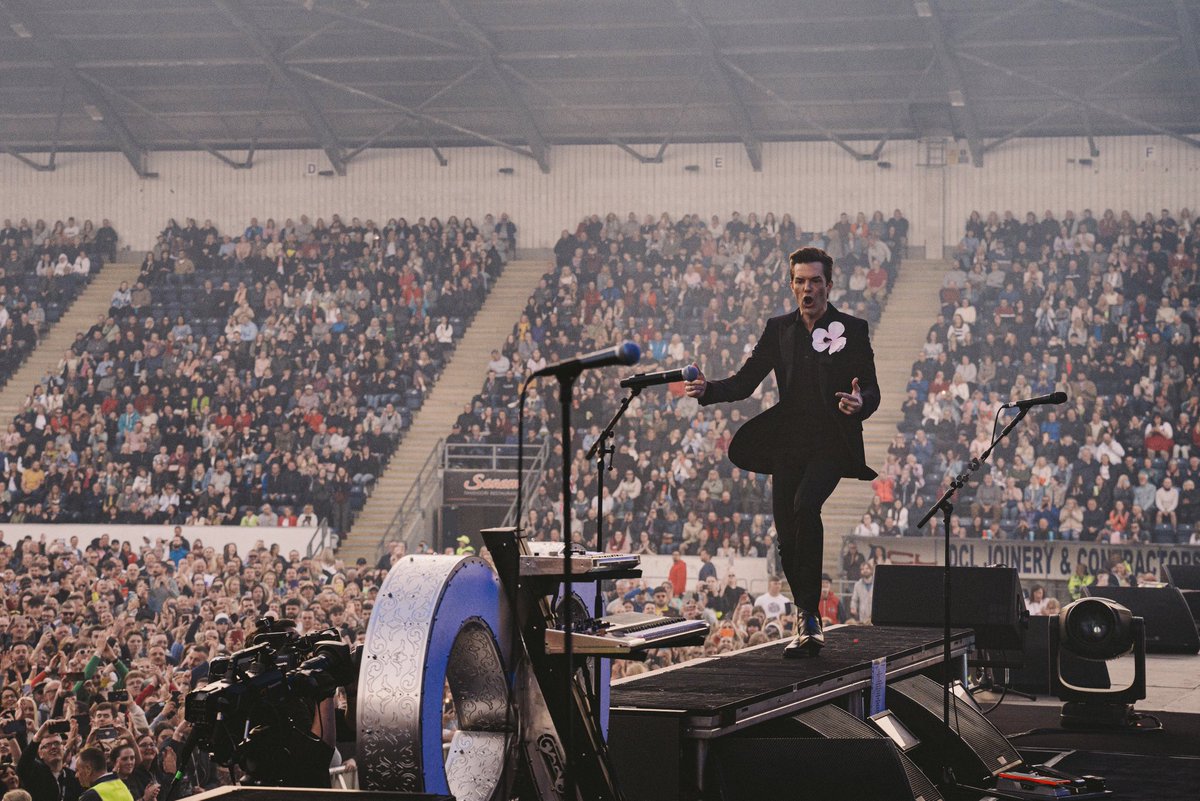 The Killers tweet media