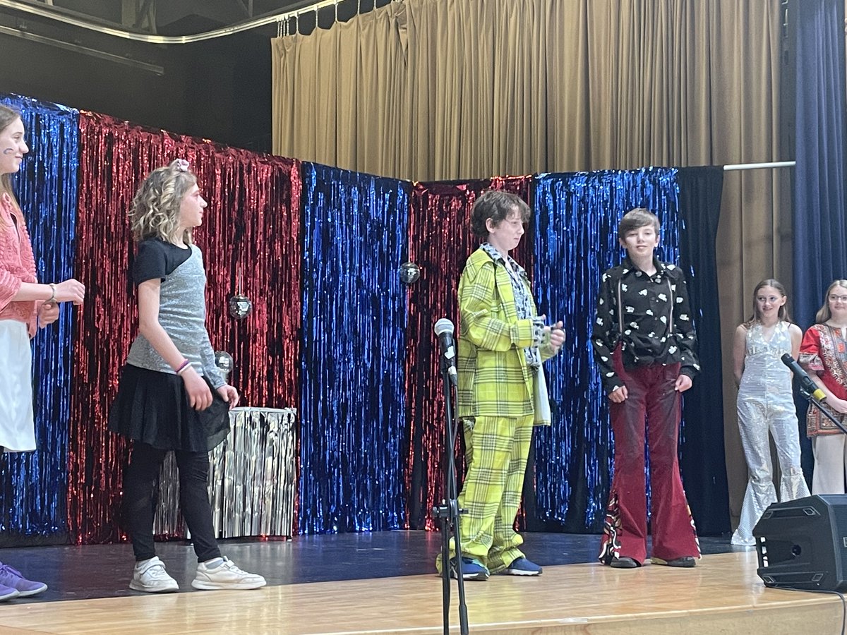 KennDrama's tweet photo. @EPEC3 students getting ready for opening night of their dessert theatre show, Boogie Fever. First show in three years! #ThanksToYouHalifax @HRCEFineArts @beckykentHRM @HRCE_NS https://t.co/f6kKzUsJNg