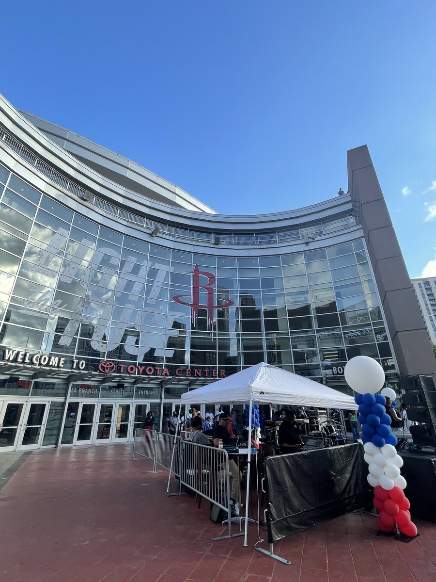 Waltrip HS Roaring Red Ram Band (@waltripramband) on Twitter photo <a href="/waltripramband/">Waltrip HS Roaring Red Ram Band</a> Jazz 1 is ready to go at the <a href="/ToyotaCenter/">Toyota Center</a> for the rally held by Congresswoman <a href="/JacksonLeeTX18/">Sheila Jackson Lee</a> Always out serving our city and community! #thewaltripway <a href="/waltripramband/">Waltrip HS Roaring Red Ram Band</a> Jazz 1 is ready to go at the <a href="/ToyotaCenter/">Toyota Center</a> for the rally held by Congresswoman <a href="/JacksonLeeTX18/">Sheila Jackson Lee</a> Always out serving our city and community! #thewaltripway