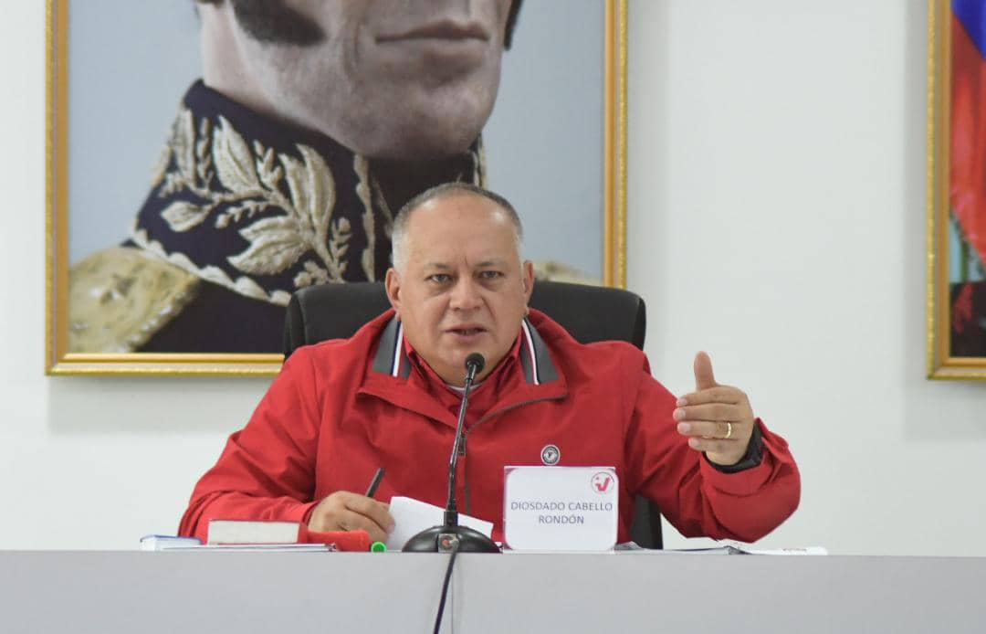 PartidoPSUV's tweet photo. Diosdado Cabello: Nos estamos preparando para ir a unas elecciones unidos, fortalecidos y en victoria

 https://t.co/cKTCfreBaI #SistemaIngresoUniversitario https://t.co/6sEZ064FsJ