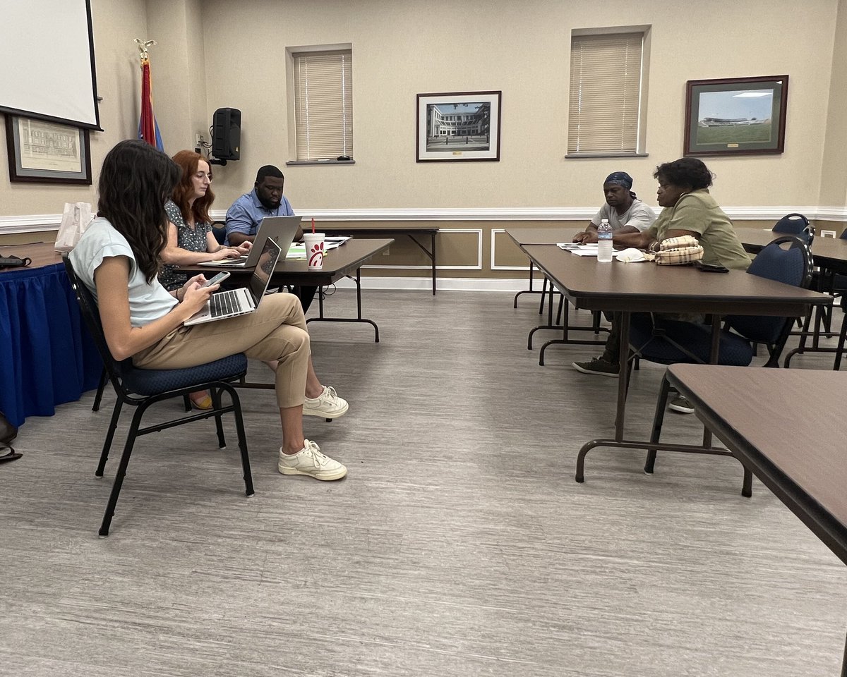 We just finished our first meetings with a few of our #LYBJacksonTN Grant awardees! We’re looking forward to starting the projects in the East Jackson community! Follow us on social media as we move forward!

<a href="/CityofJacksonTN/">City of Jackson, TN</a> <a href="/CitiesOfService/">Cities of Service</a> <a href="/publicinno/">The Bloomberg Center for Public Innovation at JHU</a>