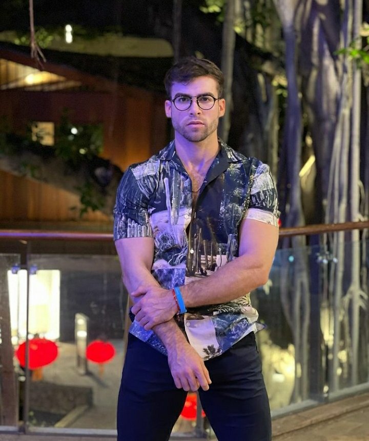 faridramirez03's tweet photo. ♦️EN EXCLUSIVA:
Te comparto algunos sobrevivientes de la nueva temporada de #SurvivorMexico
♦️#CynCofano
♦️#DavidOrtega
♦️#ViridianaAlvarez
♦️#EvelynGuijarro
.
#Survivor #Azteca #AztecaUno #EXCLUSIVA #Reality @LaComadritaOf2 https://t.co/nGjRm9xHiY