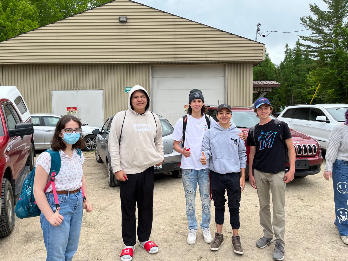 <a href="/immaculataocsb/">Immaculata High School</a> Ss greet Kitigan Zibi Ss in Anishinaabemowin while gifting them with tobacco as a sign of humility. Looking forward to spending the day learning more about the Kitigan Zibi Anishinabeg and the pow wow. #reconciliAction <a href="/ocsbIndigenous/">OCSB Indigenous Ed</a> #NBE3U <a href="/TeamMikinak/">Team Mikinak</a> #whymac