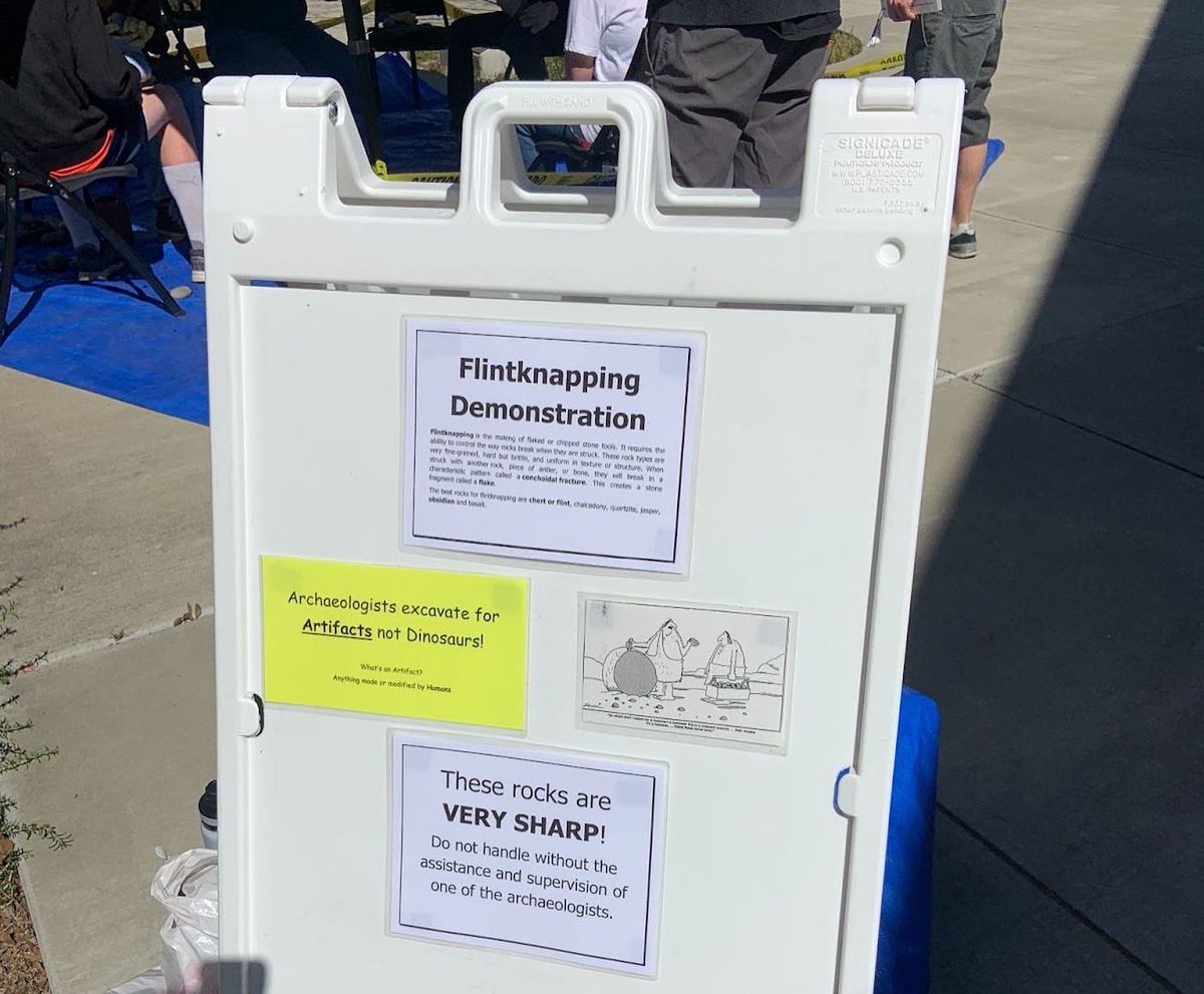 BioDivDay's tweet image. Do you know what flintknapping is? If not, it’s the making of flaked or chipped stone tools by using sharp rocks.

Did you get a chance to try it at UC Davis Biodiversity Museum Day this year? It was one of the most popular activities.

#UCDavis #BiodiversityMuseumDay