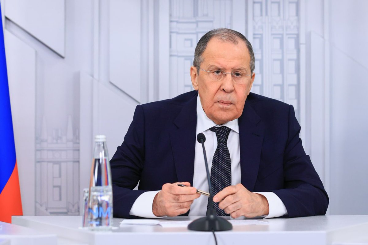 💬 С.В.Лавров: Пригласили в ближайшее время Н.Селаковича посетить Россию с визитом.

Надеюсь, что самолет, на котором он будет лететь, не подвергнется очередному позорному «наказанию» со стороны потерявшего все приличия Брюсселя и его «клиентов».

🔗 is.gd/nhFWFO