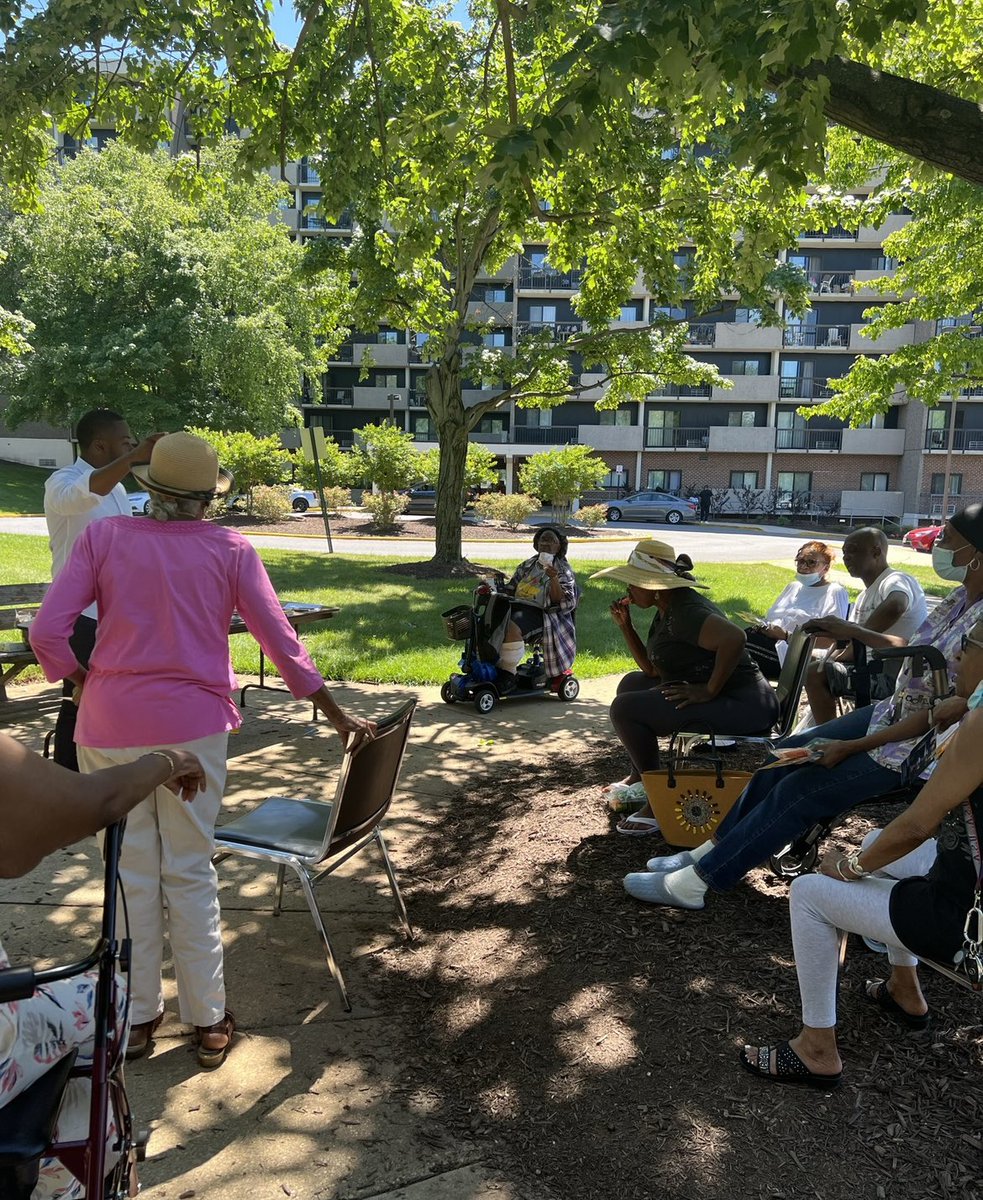 ZacharyforWard5's tweet photo. The stakes in this race are too high to simply vote for a familiar name or someone just now coming around. We must vote for someone who can win and lead us boldly and ethically. Glad to have so many seniors joining me in moving our community forward. #BuildAHealthy5 https://t.co/6wFDAaz7Bd