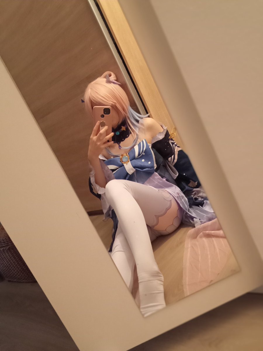 MiiChan_14's tweet photo. Me ha llegado el Cosplay de Kokomi 💙🐟 https://t.co/g5schympzY